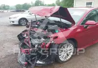2018 Toyota CAMRY фото