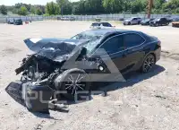 2018 Toyota CAMRY фото