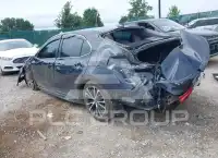 2018 Toyota CAMRY фото