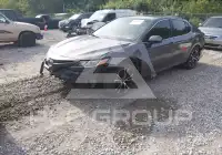 2018 Toyota CAMRY фото