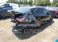 2018 Toyota CAMRY фото
