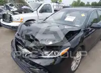 2018 Toyota CAMRY фото