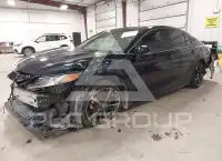 2018 Toyota CAMRY фото