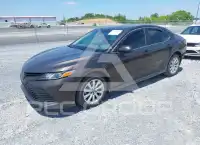 2018 Toyota CAMRY фото