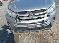 2018 Toyota Highlander фото