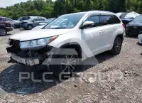 2018 Toyota Highlander фото