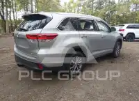 2018 Toyota Highlander photo