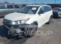 2018 Toyota Highlander фото