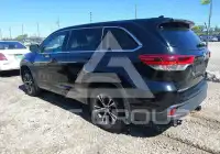 2018 Toyota Highlander фото