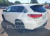 2018 Toyota Highlander фото