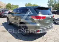 2018 Toyota Highlander фото