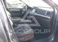 2018 Toyota Highlander фото