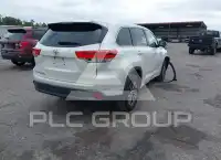 2018 Toyota Highlander photo