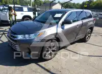2018 Toyota Highlander photo