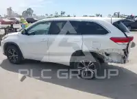 2018 Toyota Highlander фото