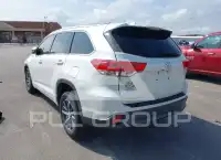 2018 Toyota Highlander photo