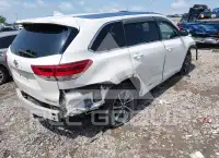 2018 Toyota Highlander фото