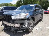 2018 Toyota Highlander photo