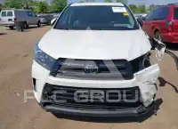 2018 Toyota Highlander фото