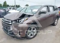 2018 Toyota Highlander фото