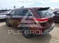 2018 Toyota Highlander photo