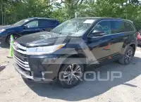 2018 Toyota Highlander фото
