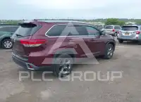 2018 Toyota Highlander фото