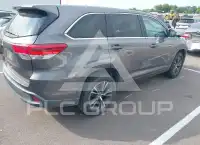 2018 Toyota Highlander фото