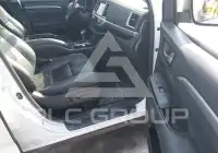 2018 Toyota Highlander фото