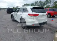 2018 Toyota Highlander photo