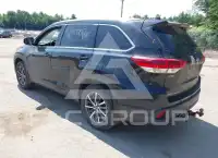 2018 Toyota Highlander фото