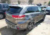 2018 Toyota Highlander фото