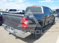 2018 Toyota TUNDRA фото