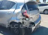2018 Toyota PRIUS photo