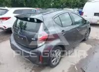 2018 Toyota PRIUS фото