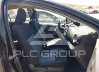 2018 Toyota PRIUS фото