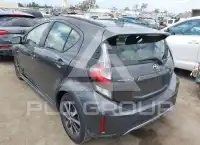 2018 Toyota PRIUS фото