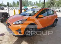 2018 Toyota PRIUS фото