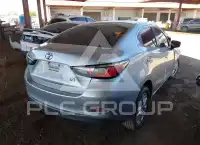 2018 Toyota YARIS фото