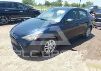 2018 Toyota YARIS фото
