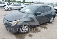 2018 Toyota YARIS фото