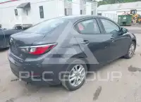 2018 Toyota YARIS photo