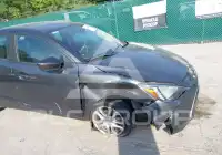 2018 Toyota YARIS фото