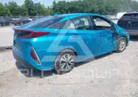 2018 Toyota PRIUS фото