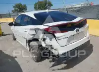 2018 Toyota PRIUS фото