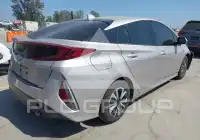 2018 Toyota PRIUS фото