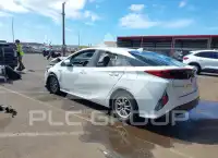 2018 Toyota PRIUS photo