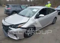 2018 Toyota PRIUS фото