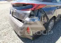2018 Toyota PRIUS photo