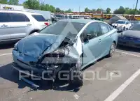 2018 Toyota PRIUS фото